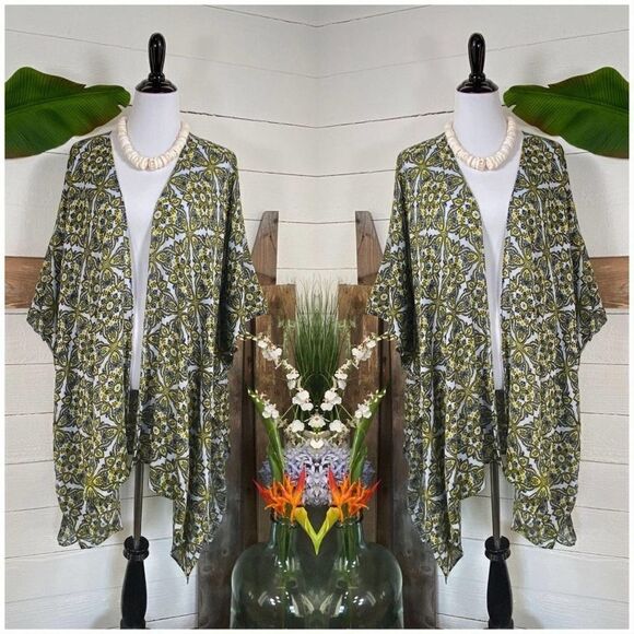 Beach Cover Up Open Front Poncho/Kimono - Picture 4 of 5